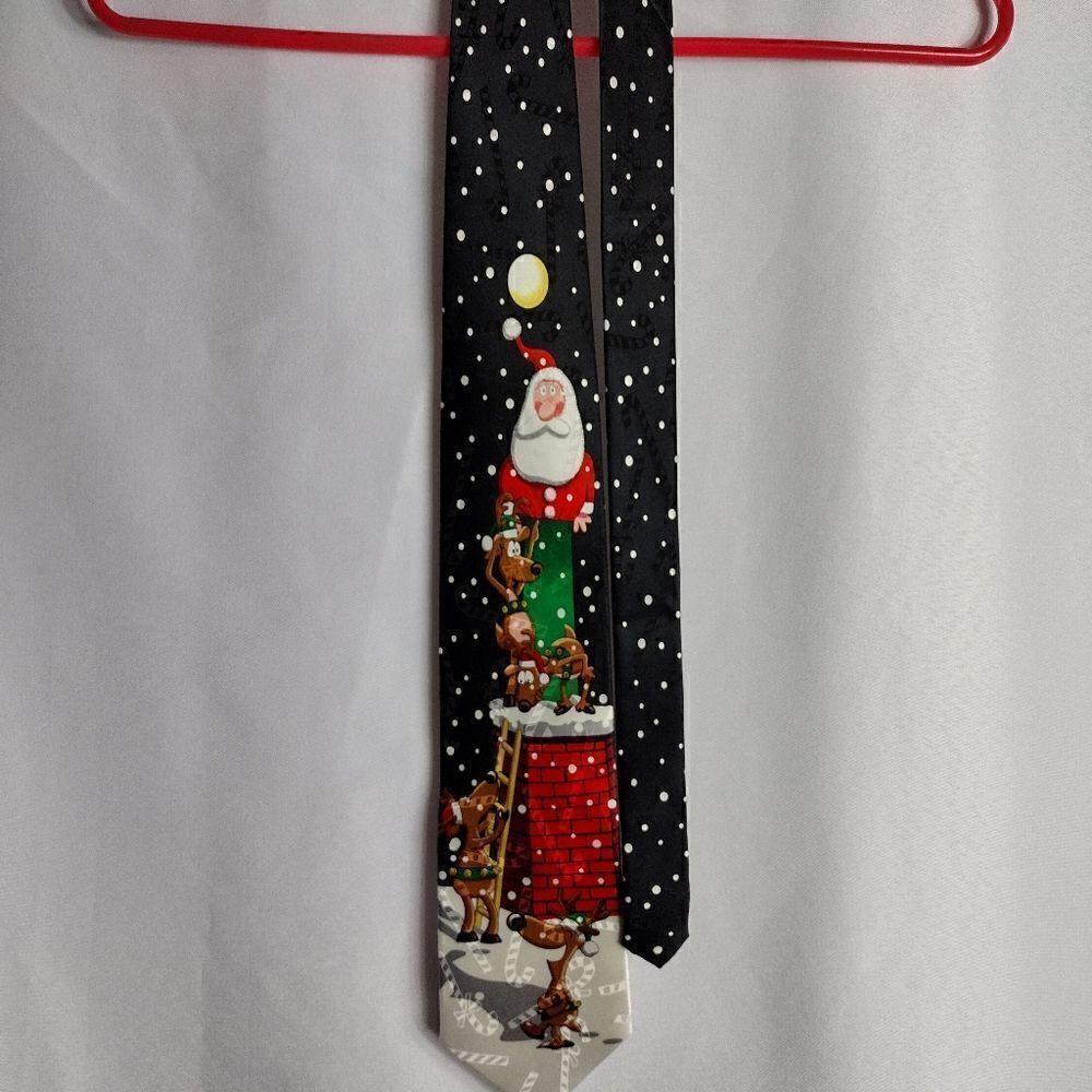 Hallmark Christmas tie  